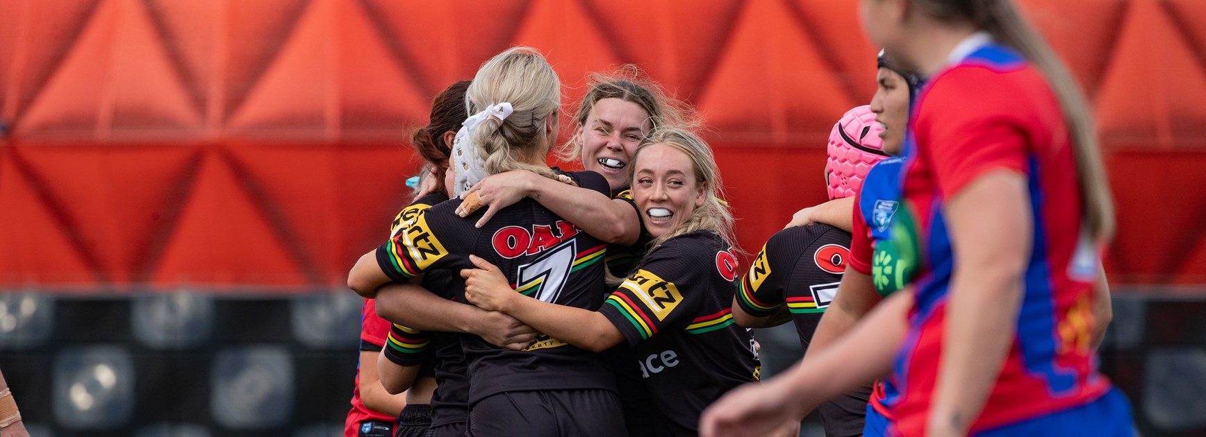 Panthers play out thriller with ladder-leaders