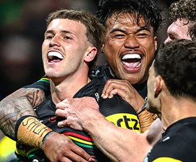 Vote for your Round 22 Hertz Man of the Match