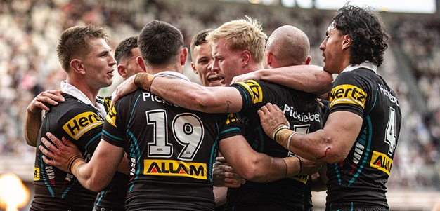 Vote for your Finals Week 1 Hertz Man of the Match