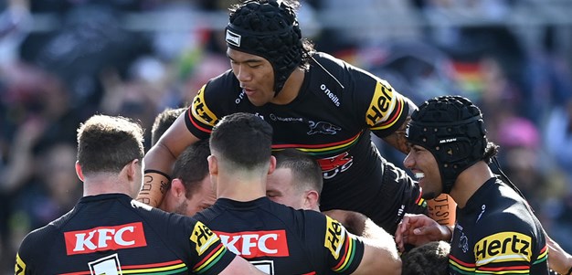 Panthers punish Dogs to remain in top spot
