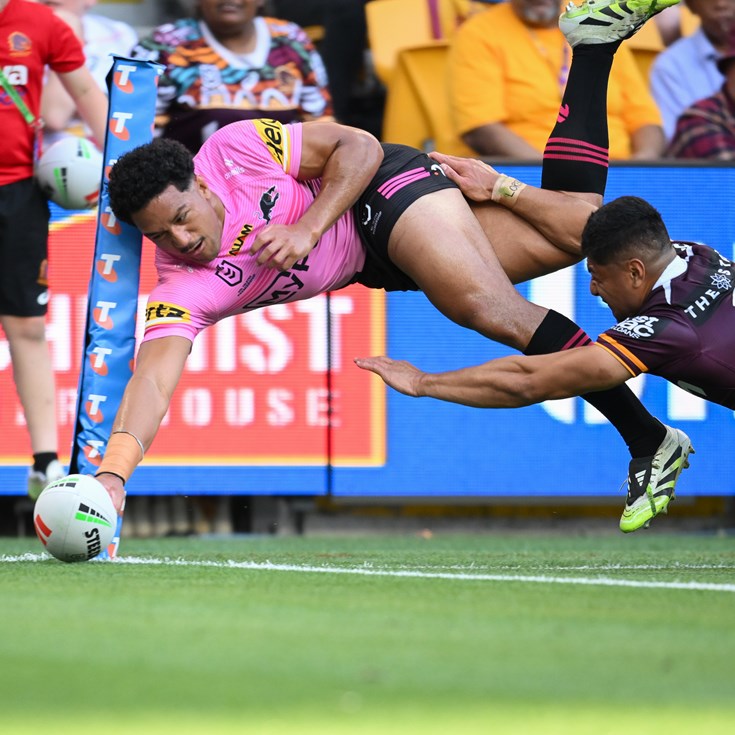 Alamoti with a spectacular finish in the corner