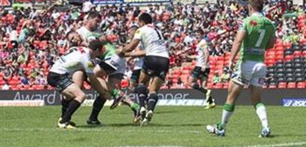 Panthers v Raiders Rd 1 (Highlights)