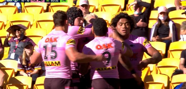 Kikau cuts in for his second try of the game