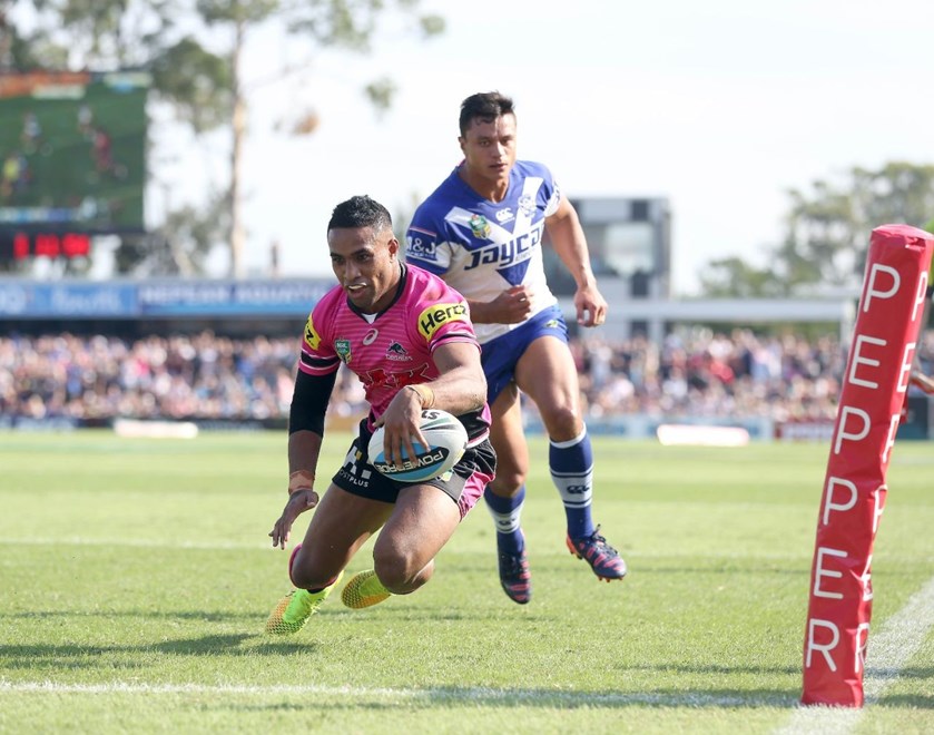 George Jennings goes for the tryline : Digital Image by Robb Cox Â©nrlphotos.com:  :NRL Rugby League - Penrith Panthers V Canterbury Bankstown Bulldogs at Pepper Stadium, Penrith. Sunday March 8th 2015.