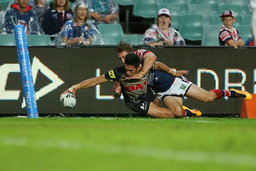 Competition - NRL Premiership Round - Round 07 Teams - Sydney Roosters v Penrith Panthers - 18th of April 2016 Venue - Allianz Stadium, Moore Park, NSW, Photographer - Paul Barkley