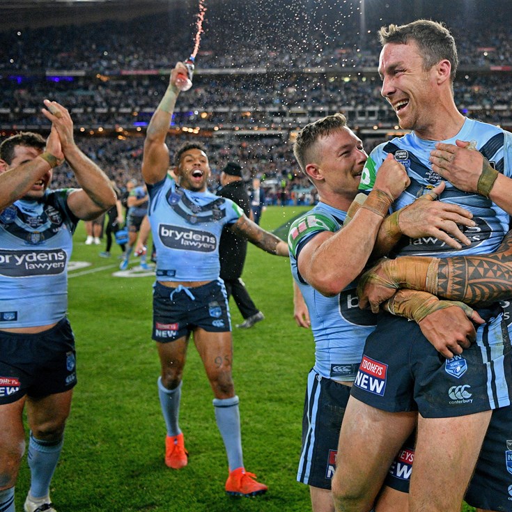 Maloney celebrates as Blues pull off last-gasp win