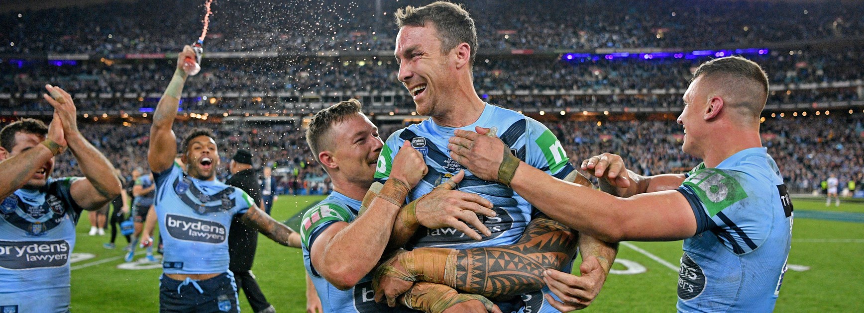 Tedesco scores last-gasp try for NSW to win Origin series over Maroons