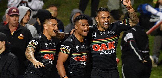 Panthers scrap their way to victory over Gold Coast